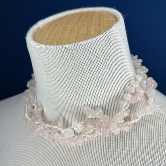 Rose Quartz chip necklace - Picture 7 of 8